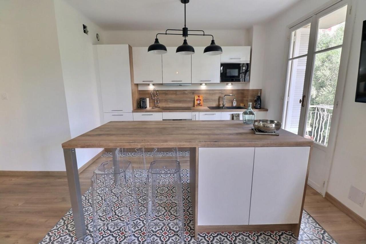 Charmant T2 Avec Balcon - Parking, Ac, Wifi Ajaccio  Bagian luar foto